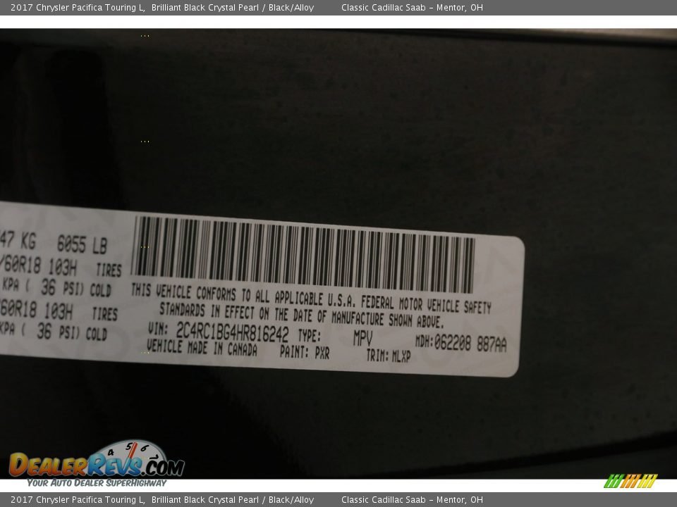 2017 Chrysler Pacifica Touring L Brilliant Black Crystal Pearl / Black/Alloy Photo #29