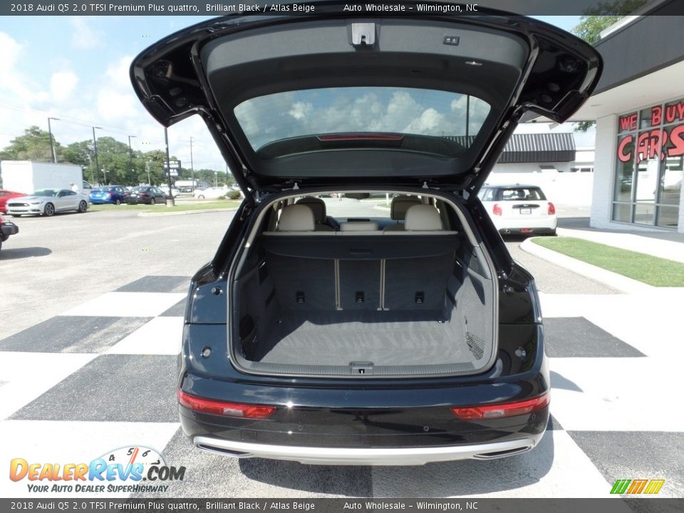 2018 Audi Q5 2.0 TFSI Premium Plus quattro Brilliant Black / Atlas Beige Photo #5