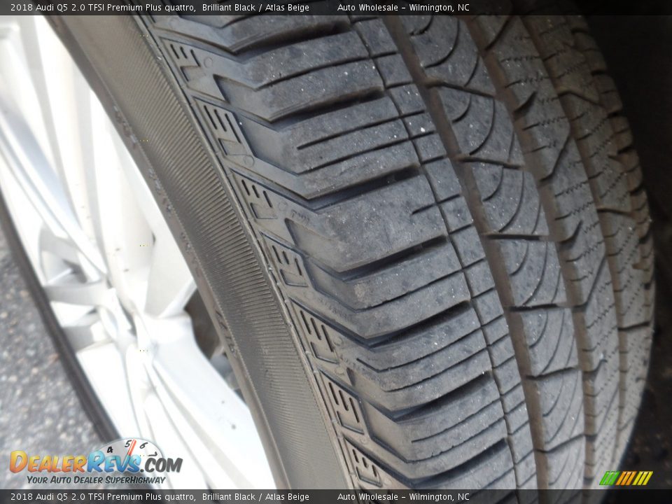 2018 Audi Q5 2.0 TFSI Premium Plus quattro Brilliant Black / Atlas Beige Photo #8