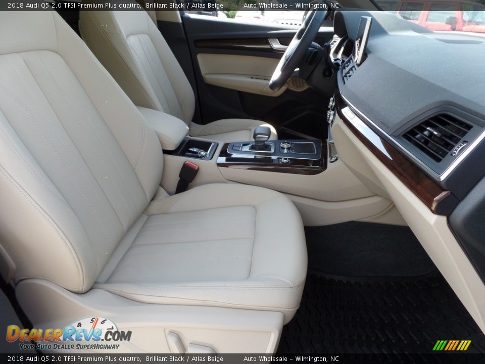 2018 Audi Q5 2.0 TFSI Premium Plus quattro Brilliant Black / Atlas Beige Photo #13