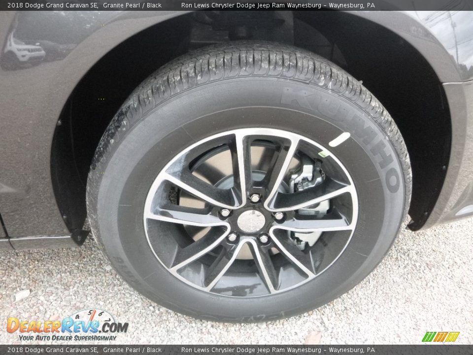 2018 Dodge Grand Caravan SE Granite Pearl / Black Photo #9