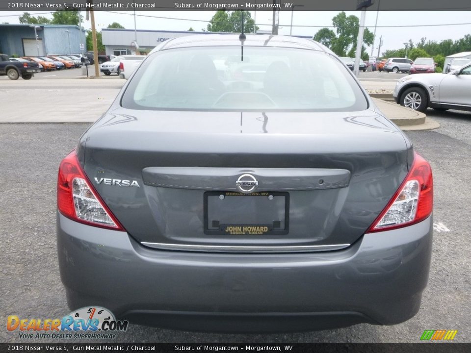 2018 Nissan Versa S Gun Metal Metallic / Charcoal Photo #5