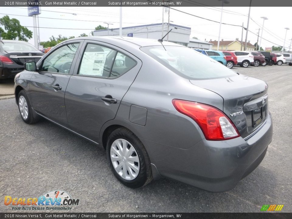 2018 Nissan Versa S Gun Metal Metallic / Charcoal Photo #6