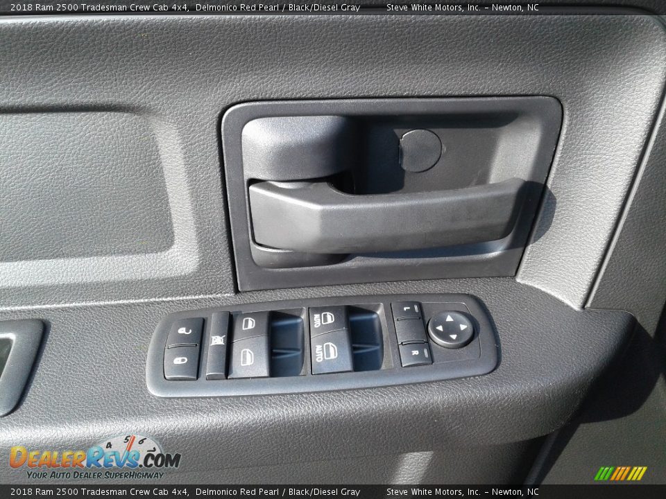 2018 Ram 2500 Tradesman Crew Cab 4x4 Delmonico Red Pearl / Black/Diesel Gray Photo #9