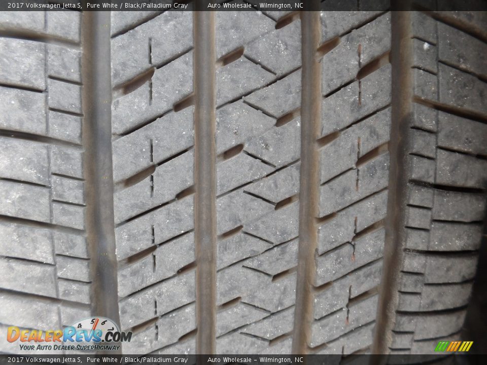 2017 Volkswagen Jetta S Pure White / Black/Palladium Gray Photo #10