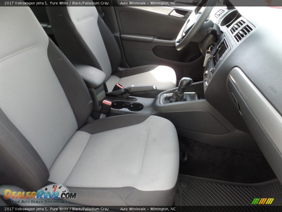 2017 Volkswagen Jetta S Pure White / Black/Palladium Gray Photo #13