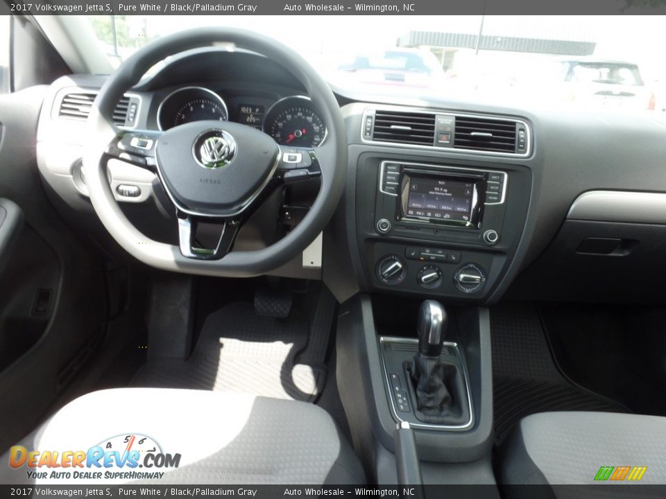 2017 Volkswagen Jetta S Pure White / Black/Palladium Gray Photo #15