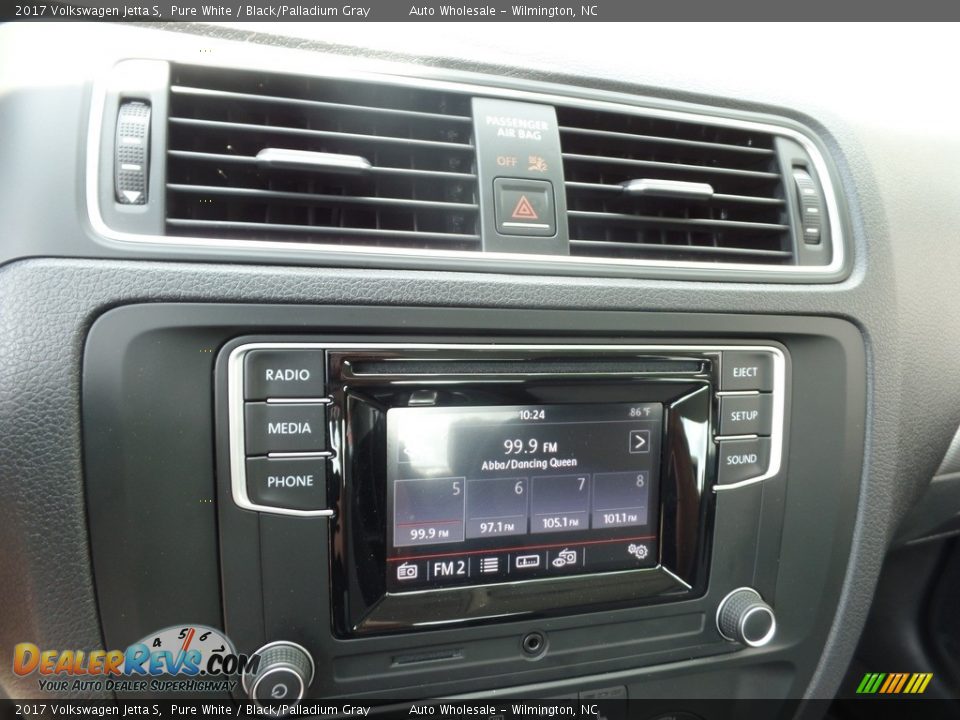 2017 Volkswagen Jetta S Pure White / Black/Palladium Gray Photo #17