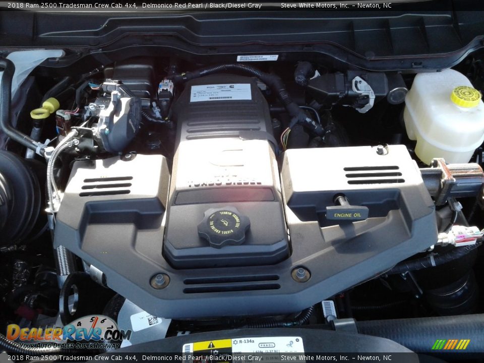 2018 Ram 2500 Tradesman Crew Cab 4x4 Delmonico Red Pearl / Black/Diesel Gray Photo #26