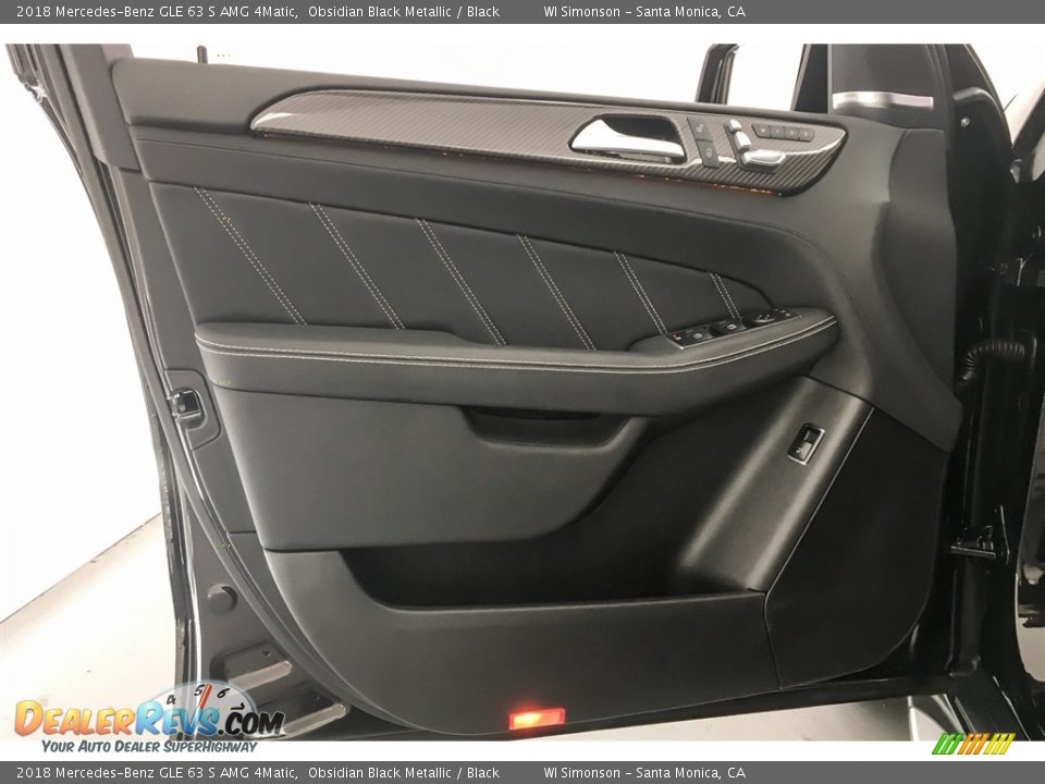 Door Panel of 2018 Mercedes-Benz GLE 63 S AMG 4Matic Photo #24