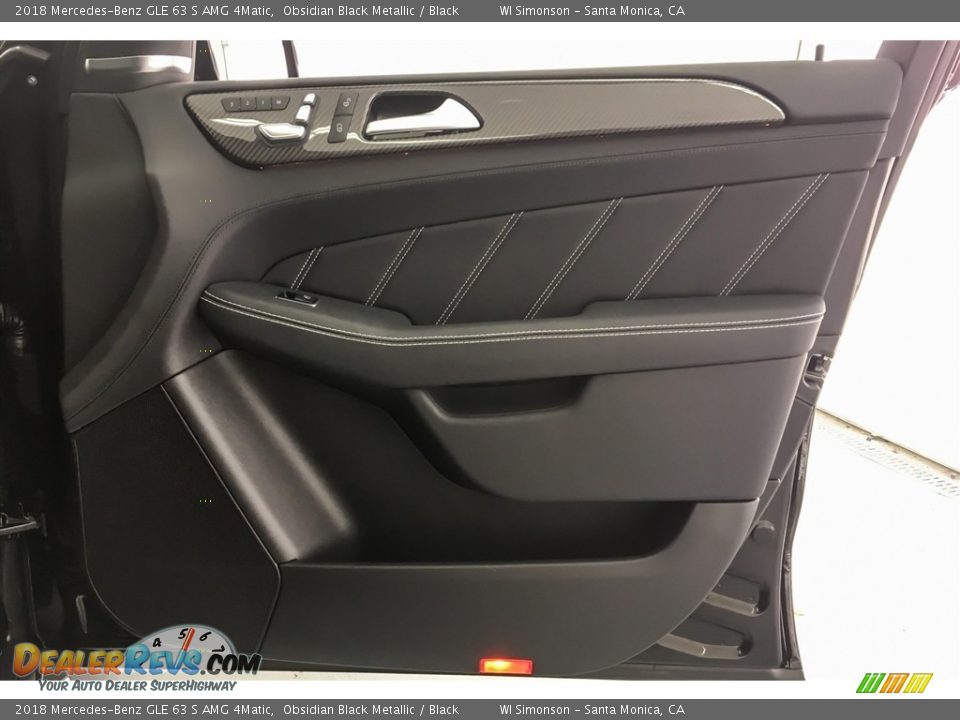 Door Panel of 2018 Mercedes-Benz GLE 63 S AMG 4Matic Photo #30
