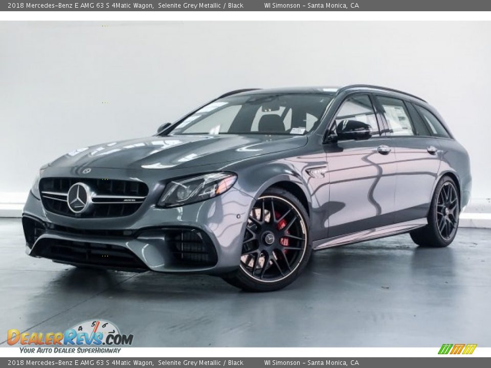Front 3/4 View of 2018 Mercedes-Benz E AMG 63 S 4Matic Wagon Photo #13
