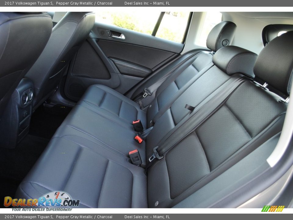2017 Volkswagen Tiguan S Pepper Gray Metallic / Charcoal Photo #12