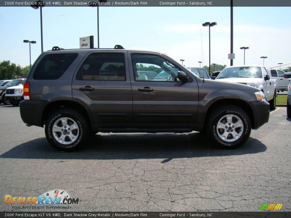 2006 Ford Escape XLT V6 4WD Dark Shadow Grey Metallic / Medium/Dark Flint Photo #2