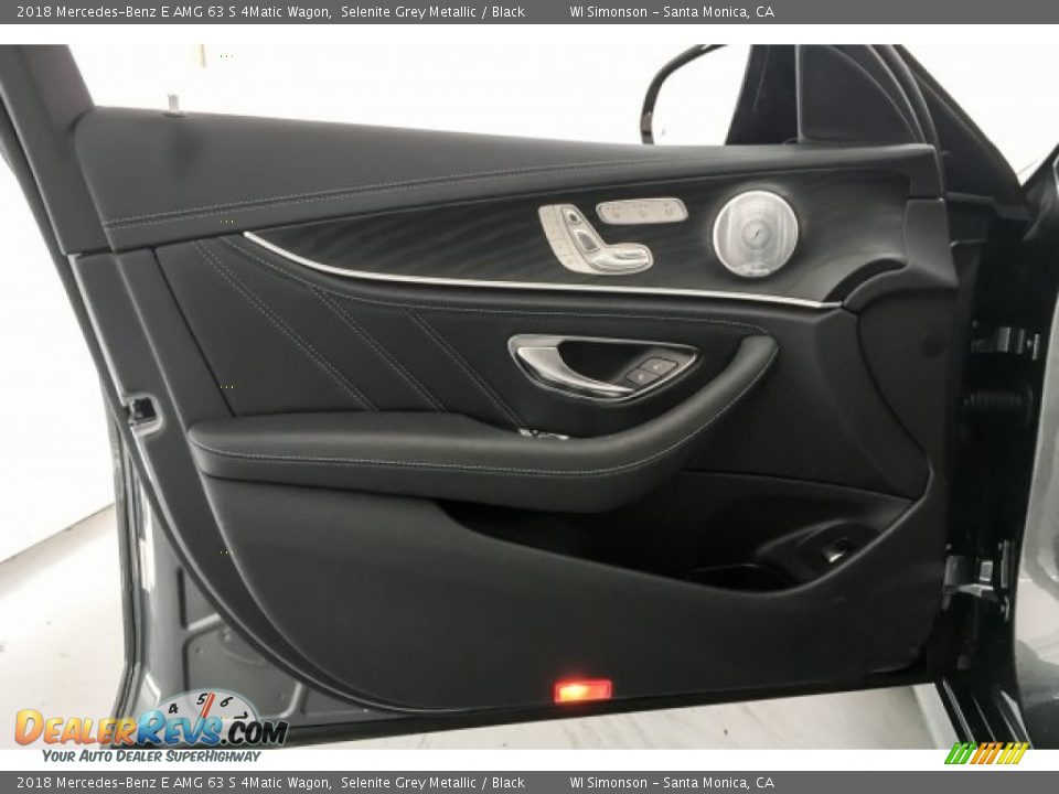 Door Panel of 2018 Mercedes-Benz E AMG 63 S 4Matic Wagon Photo #24