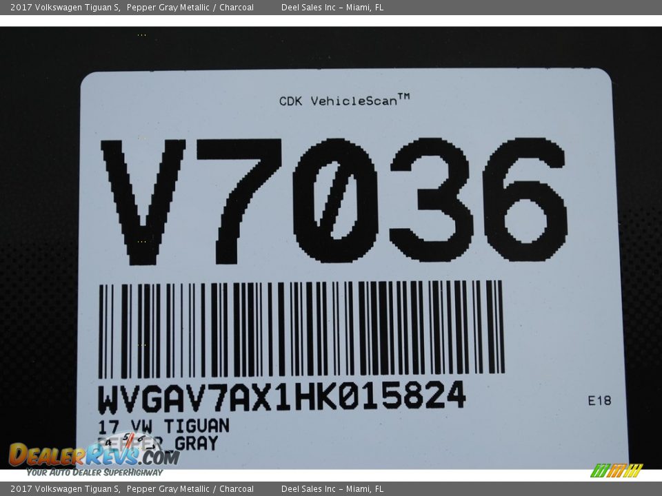 2017 Volkswagen Tiguan S Pepper Gray Metallic / Charcoal Photo #20