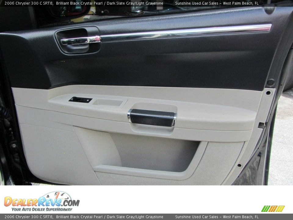 2006 Chrysler 300 C SRT8 Brilliant Black Crystal Pearl / Dark Slate Gray/Light Graystone Photo #16