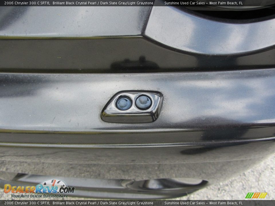 2006 Chrysler 300 C SRT8 Brilliant Black Crystal Pearl / Dark Slate Gray/Light Graystone Photo #20