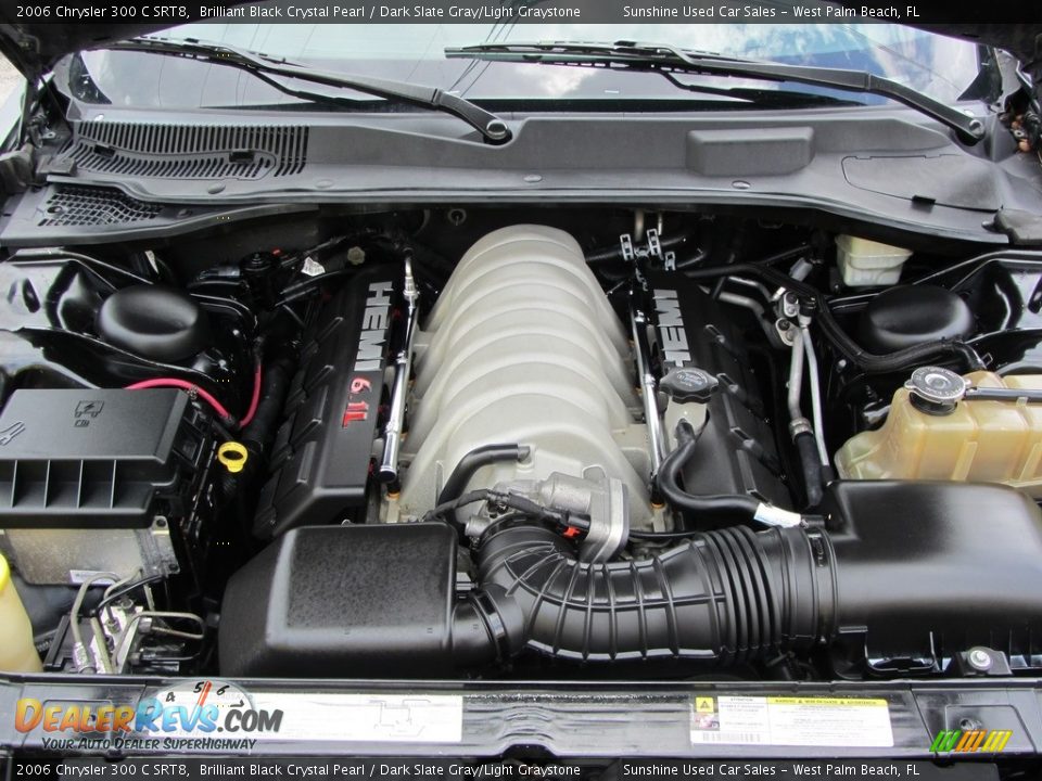 2006 Chrysler 300 C SRT8 Brilliant Black Crystal Pearl / Dark Slate Gray/Light Graystone Photo #29