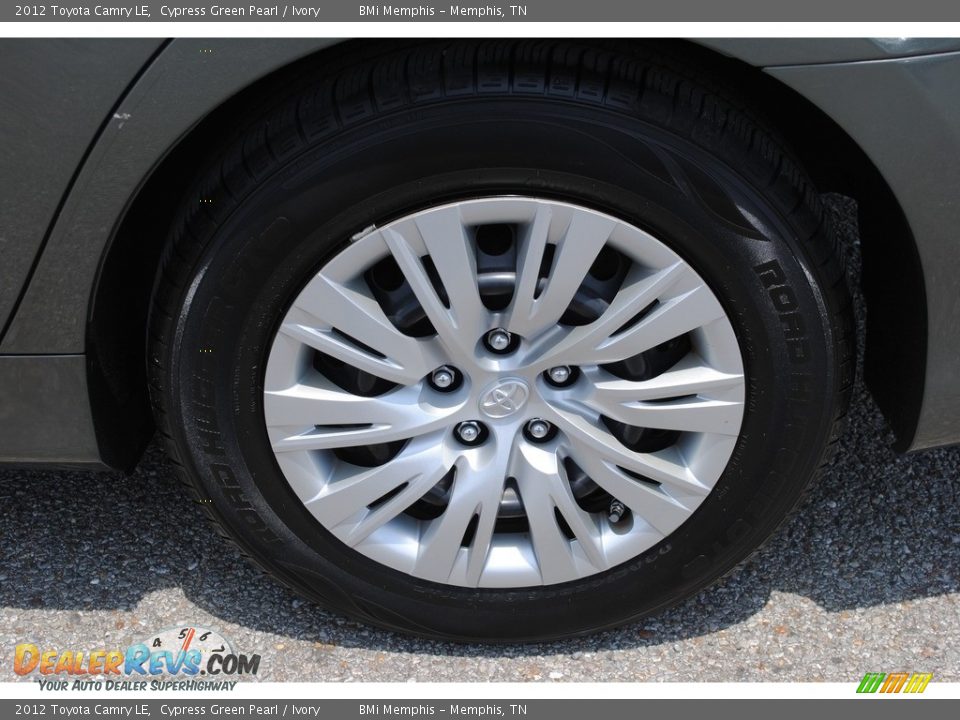 2012 Toyota Camry LE Cypress Green Pearl / Ivory Photo #25