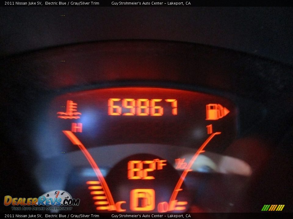 2011 Nissan Juke SV Electric Blue / Gray/Silver Trim Photo #11