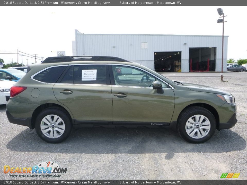 2018 Subaru Outback 2.5i Premium Wilderness Green Metallic / Ivory Photo #3