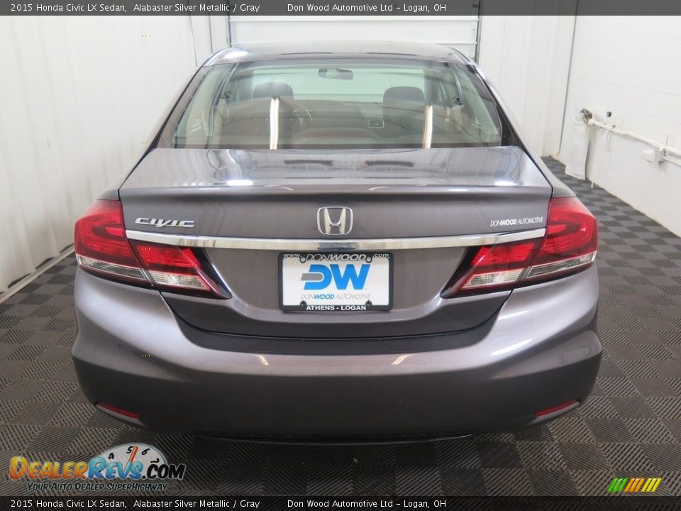 2015 Honda Civic LX Sedan Alabaster Silver Metallic / Gray Photo #11