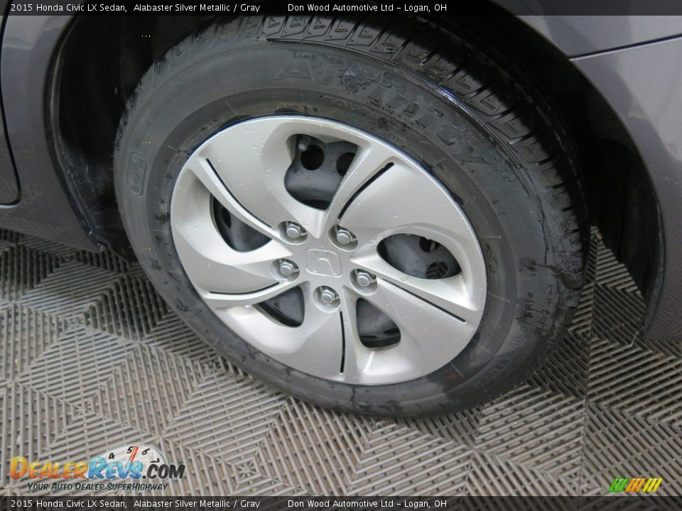 2015 Honda Civic LX Sedan Alabaster Silver Metallic / Gray Photo #27