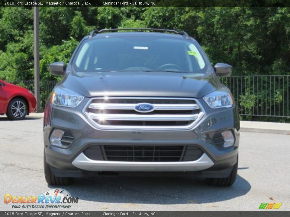 2018 Ford Escape SE Magnetic / Charcoal Black Photo #2