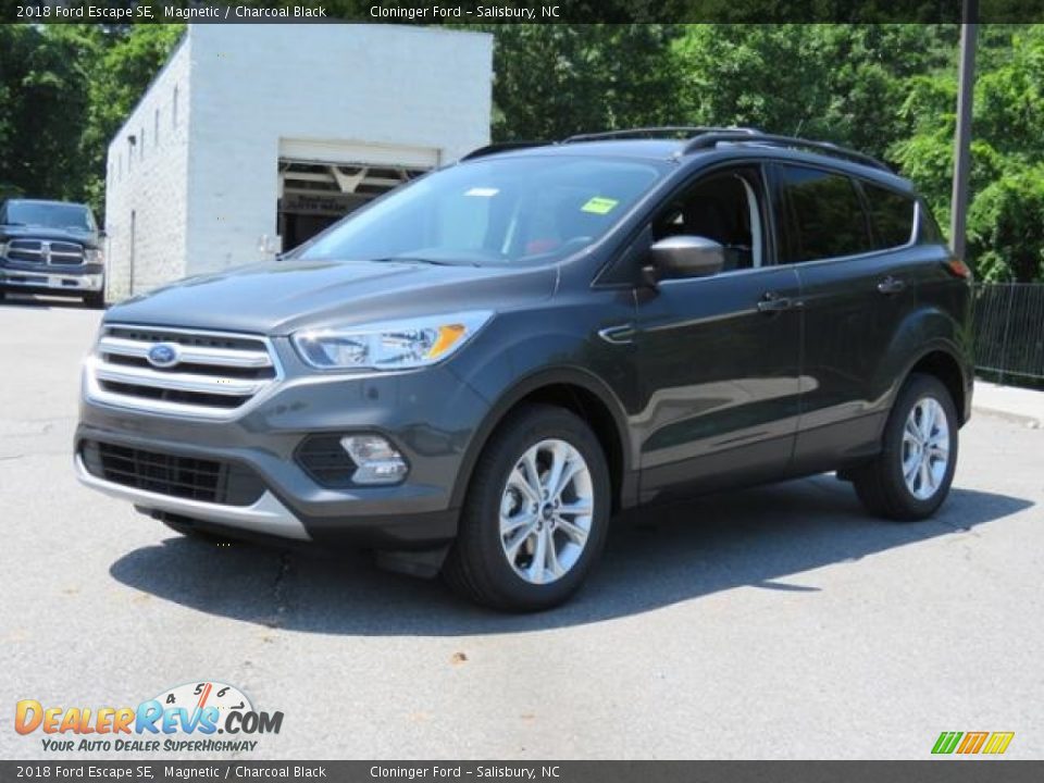 2018 Ford Escape SE Magnetic / Charcoal Black Photo #3