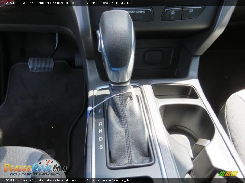 2018 Ford Escape SE Magnetic / Charcoal Black Photo #15