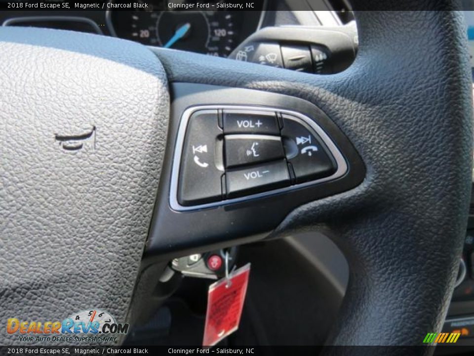 2018 Ford Escape SE Magnetic / Charcoal Black Photo #17