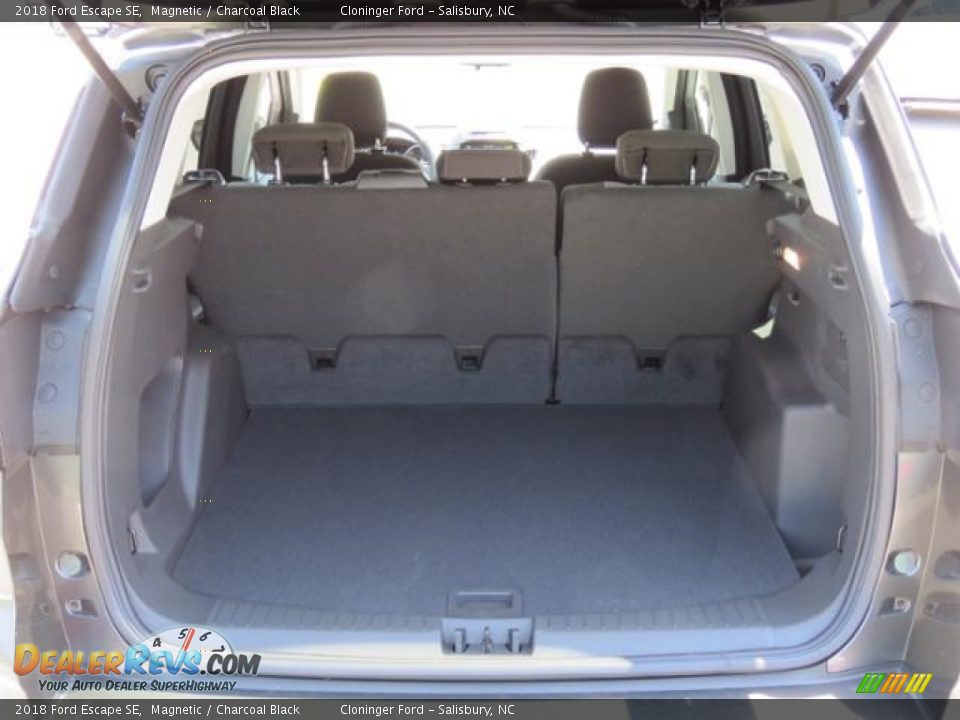 2018 Ford Escape SE Magnetic / Charcoal Black Photo #21