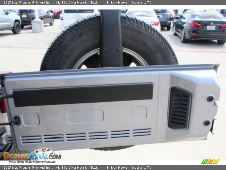 2015 Jeep Wrangler Unlimited Sport 4x4 Billet Silver Metallic / Black Photo #29