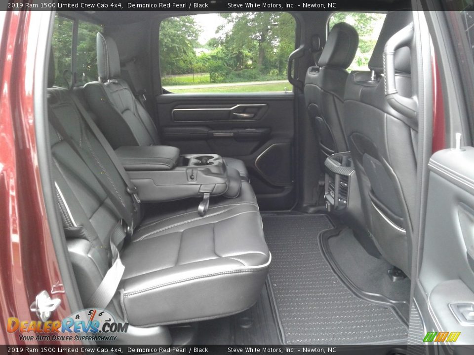2019 Ram 1500 Limited Crew Cab 4x4 Delmonico Red Pearl / Black Photo #15