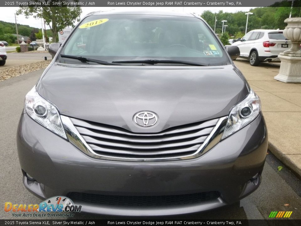 2015 Toyota Sienna XLE Silver Sky Metallic / Ash Photo #4