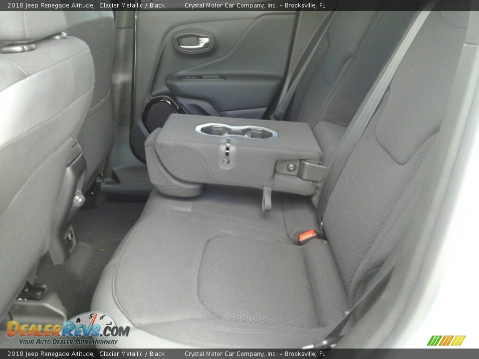 2018 Jeep Renegade Altitude Glacier Metallic / Black Photo #10