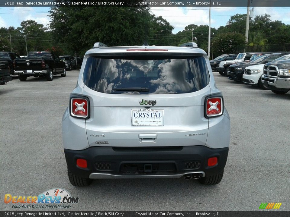 2018 Jeep Renegade Limited 4x4 Glacier Metallic / Black/Ski Grey Photo #4