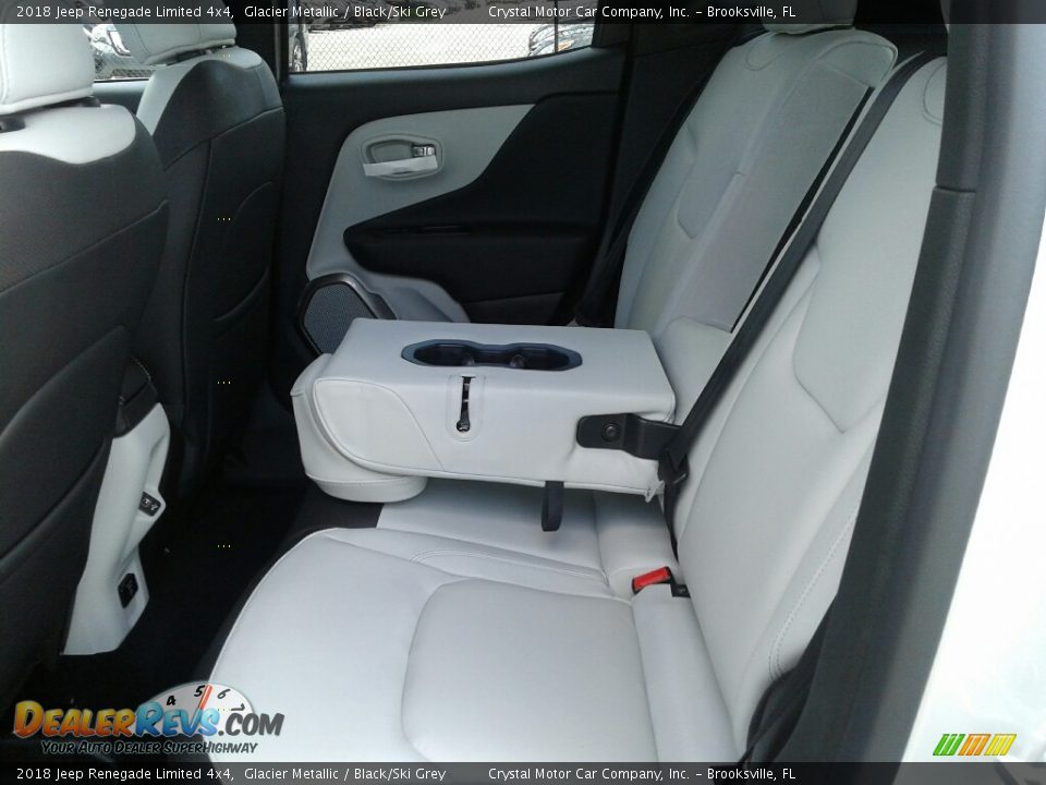 2018 Jeep Renegade Limited 4x4 Glacier Metallic / Black/Ski Grey Photo #10