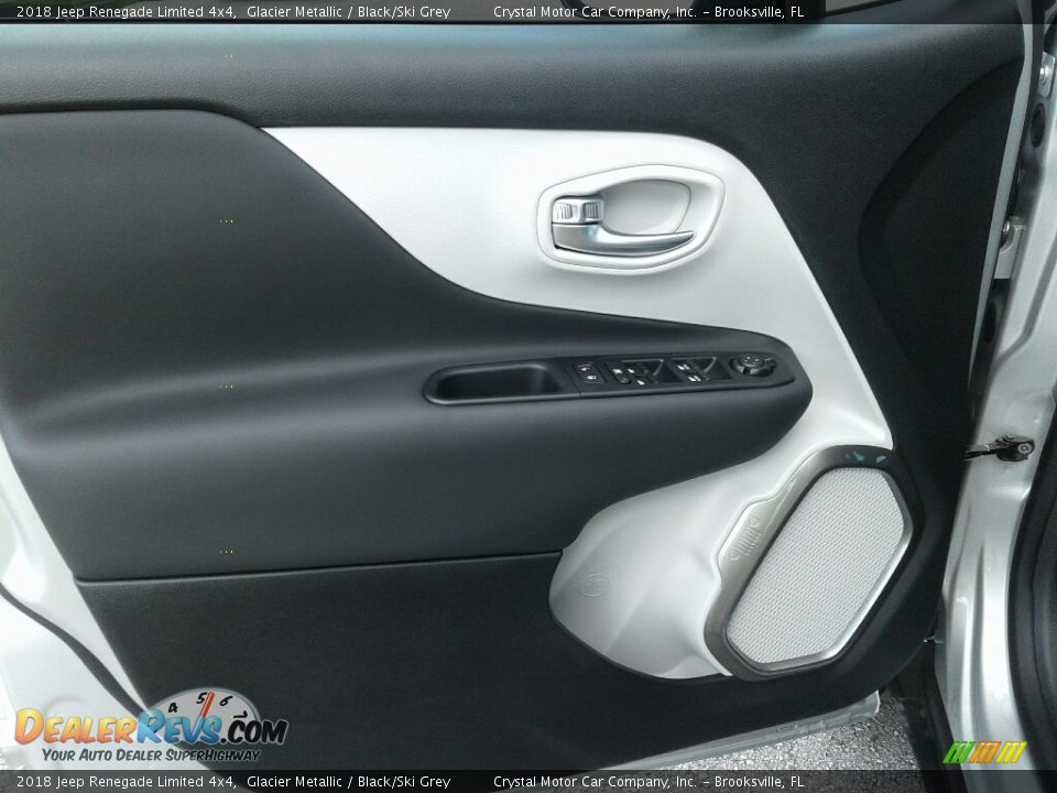 2018 Jeep Renegade Limited 4x4 Glacier Metallic / Black/Ski Grey Photo #17