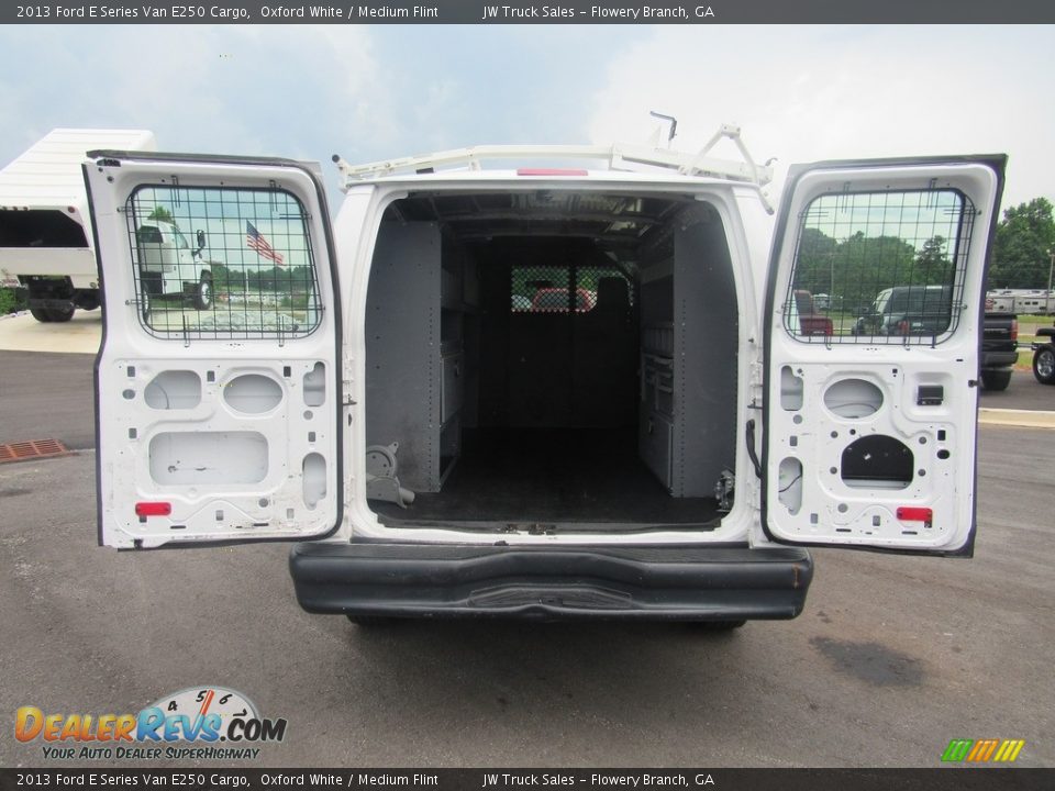 2013 Ford E Series Van E250 Cargo Oxford White / Medium Flint Photo #12