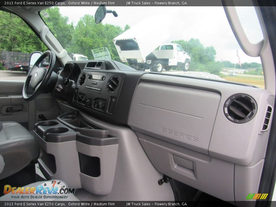 2013 Ford E Series Van E250 Cargo Oxford White / Medium Flint Photo #24