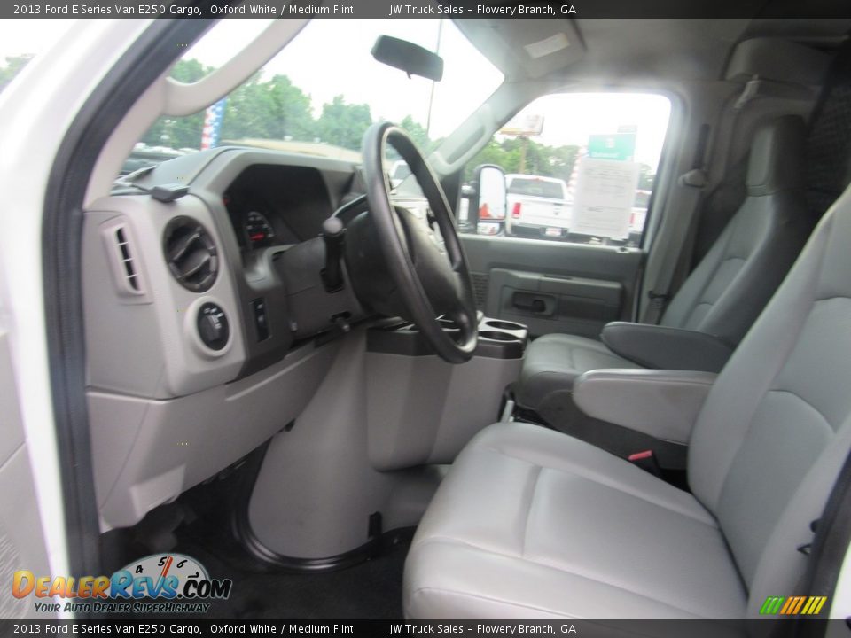 2013 Ford E Series Van E250 Cargo Oxford White / Medium Flint Photo #28