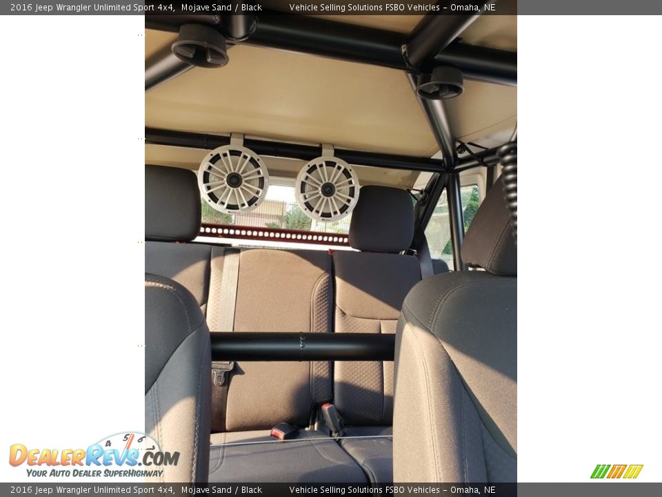 2016 Jeep Wrangler Unlimited Sport 4x4 Mojave Sand / Black Photo #22
