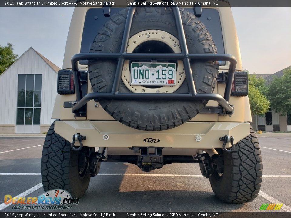 2016 Jeep Wrangler Unlimited Sport 4x4 Mojave Sand / Black Photo #26