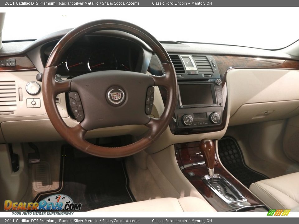 2011 Cadillac DTS Premium Radiant Silver Metallic / Shale/Cocoa Accents Photo #7