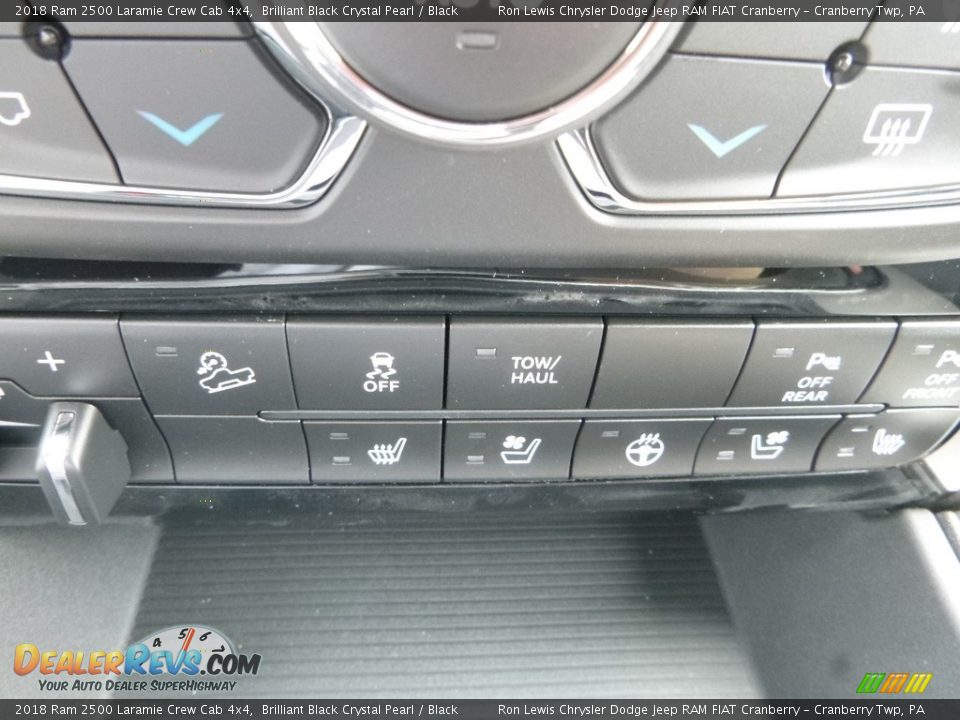 2018 Ram 2500 Laramie Crew Cab 4x4 Brilliant Black Crystal Pearl / Black Photo #20