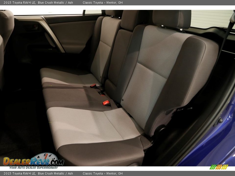 2015 Toyota RAV4 LE Blue Crush Metallic / Ash Photo #16