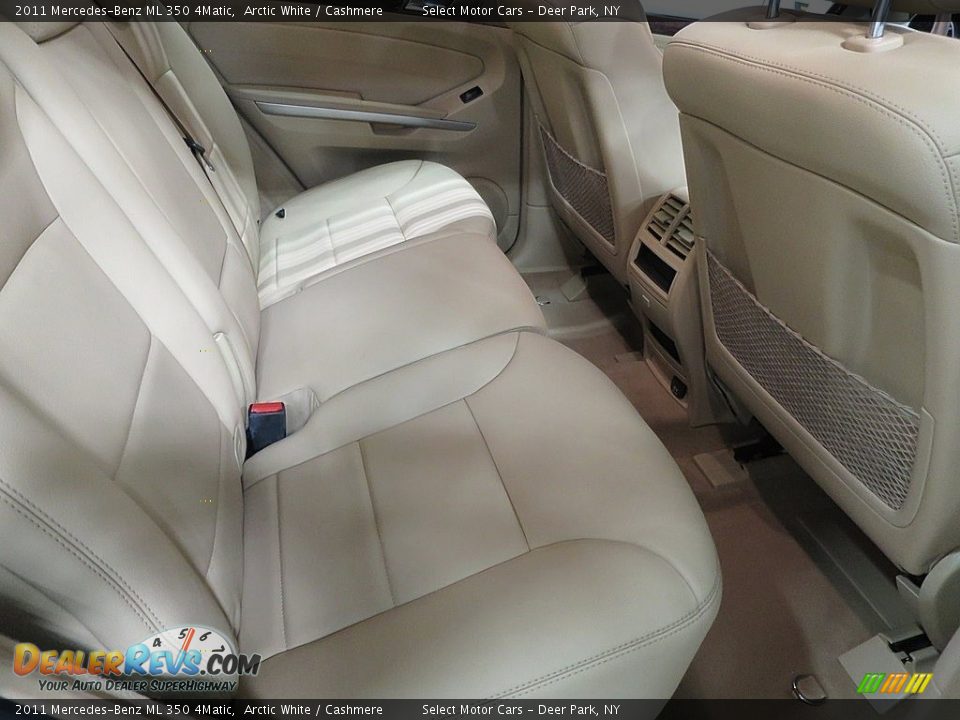 2011 Mercedes-Benz ML 350 4Matic Arctic White / Cashmere Photo #15