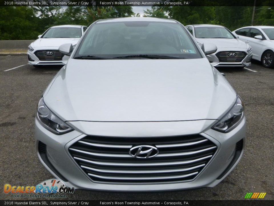 2018 Hyundai Elantra SEL Symphony Silver / Gray Photo #4
